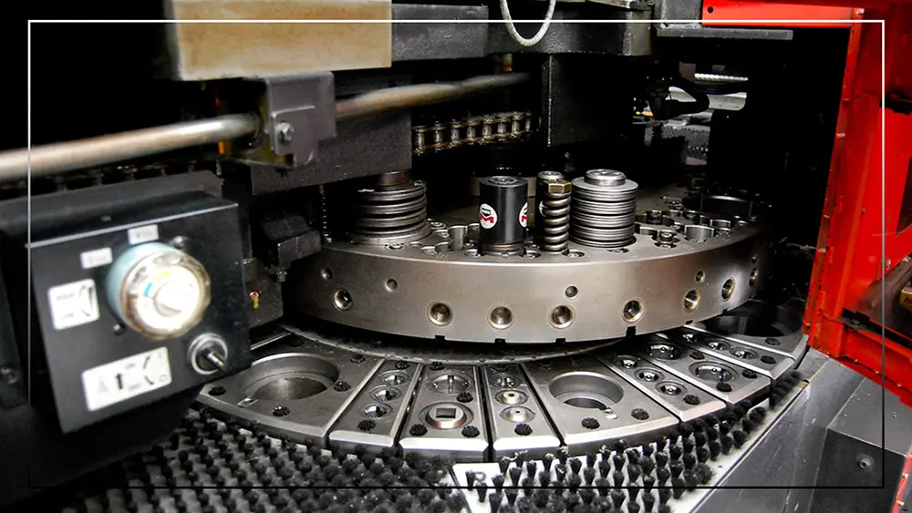 پانچینگ (Punching) در ورق‌کاری